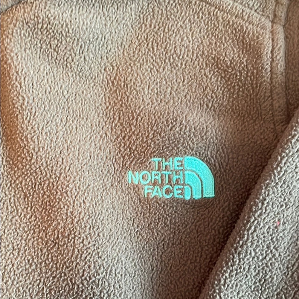 The North Face Fleece Pullover - Picture 2 of 5